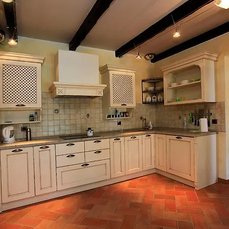 Romana فيلة Barat (Porec)