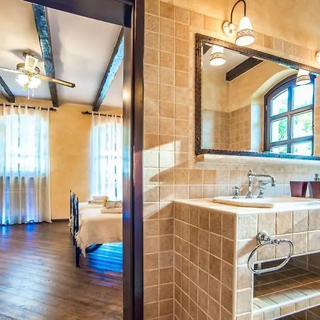 Villa Romana Barat (Porec)