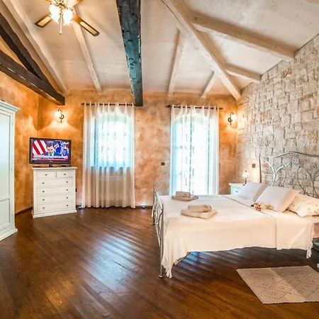 Romana * Barat (Porec)