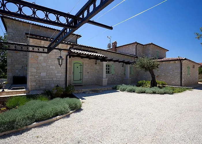 Romana * Barat (Porec)